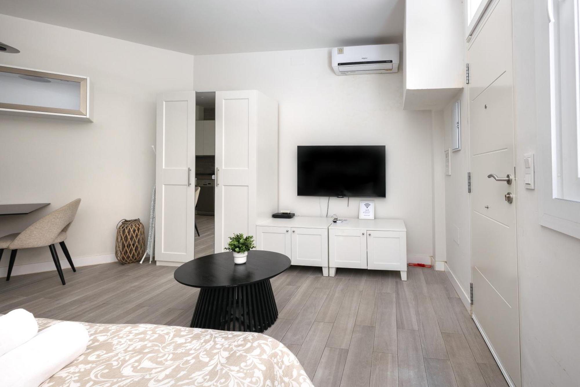 Premium Malagueta Suite Malaga Luaran gambar