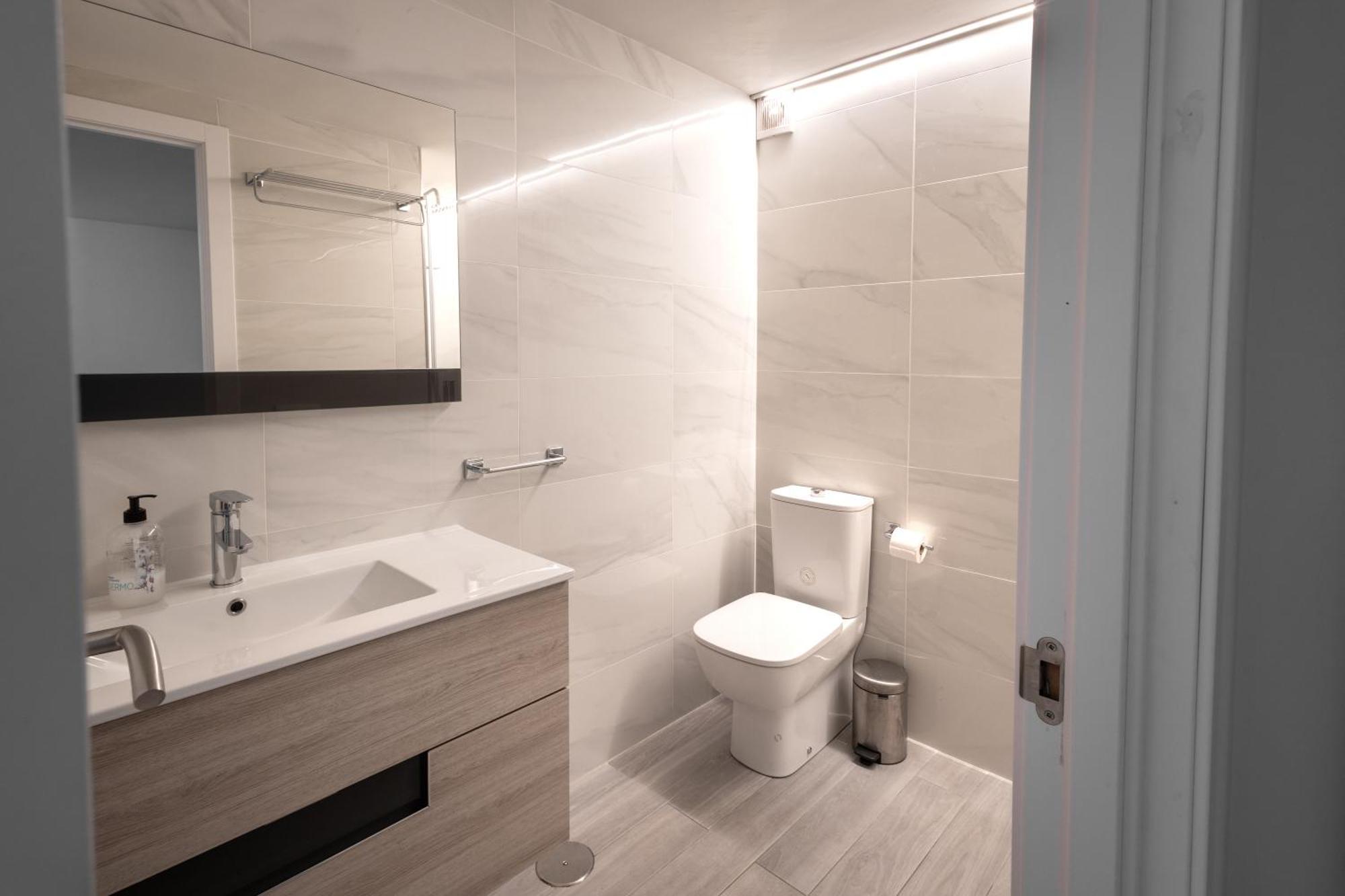Premium Malagueta Suite Malaga Luaran gambar